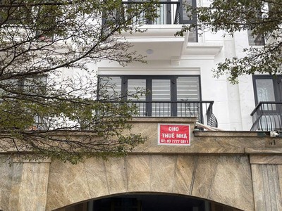 Cho thuê mặt bằng tầng 1 2 định công, hà nội 0