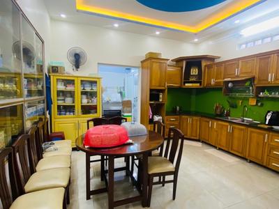 h2249 mặt tiền 5m - giá ngỡ ngàng 2