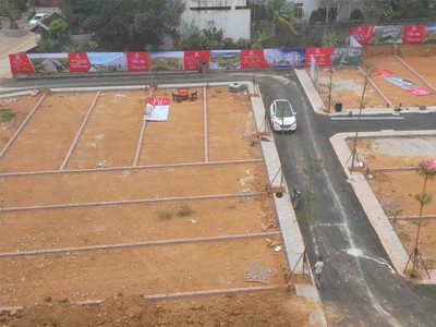 Em vân có lô đất siêu đẹp gần đhqg tại hoà lạc giá chỉ nhỉnh 3 tỷ 2