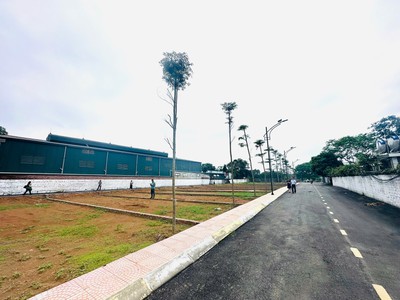 bán lô đất 100m full thổ cư gần retreat làng mít 0