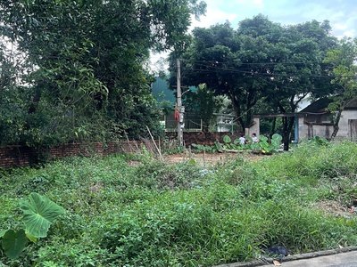 Đất Phú Cát ngay UBND xã, sát sân vận động, chỉ hơn 3 tỷ 2