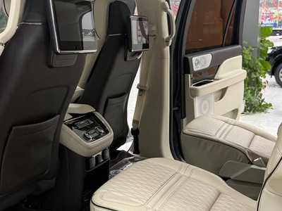 Bán Lincoln Navigator L Black Label sản xuất 2021 8