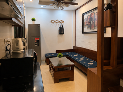 Trung Tâm Ba Đình Văn Cao 5 Tầng 27m2, Ngõ lớn 1