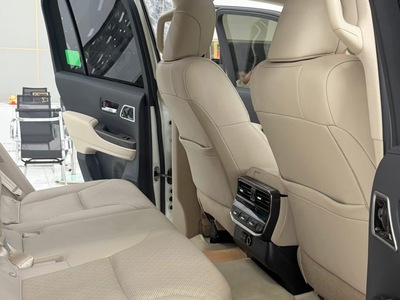 Bán Land Cruiser LC300 sản xuất 2025, siêu lướt 5000Km 10