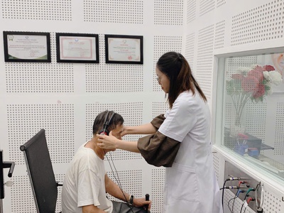 Máy trợ thính - Thay đổi cả cuộc sống 2