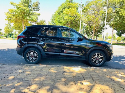 Kia Seltos 2021 Bản Trung 4