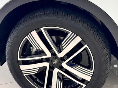 Ford Territory Titanium X sản xuất 2026 chỉ 833 triệu 6