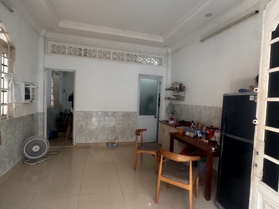 Tiện xây mới - hẻm xe hơi - khu đường số an ninh dân trí P. Tân Quy - 8.65 tỷ thương lượng 1