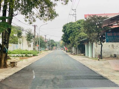  125m  full thổ cư  mặt tiền 5m   trục chính đồng trạng Hòa Lạc  2