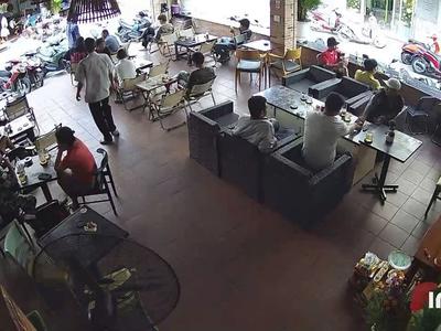 Sang quán cafe - mặt tiền 8m- có phòng ở lại 4