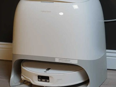 Robot hút bụi lau nhà Roborock Qrevo Curv 2 Pro 0