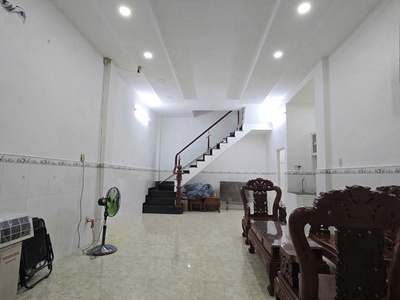 Sát ngay mặt tiền Trần Văn Quang 42m2 2 tầng 2PN 2 WC SHR chỉ 5.8 tỷ 1