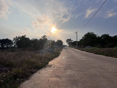 Cần bán đất ngang 12m full thổ cư hạ tầng hoàn chỉnh 2