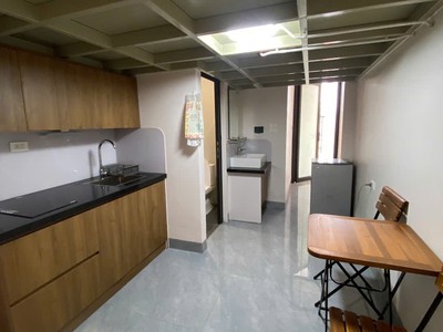 Cho thuê phòng mới ô cách, long biên ở ngay 3