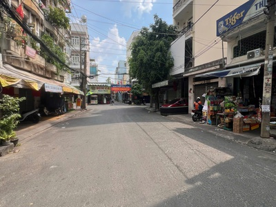 Bán Gấp Tòa Nhà Văn Phòng Nguyễn Xuân Khoát Tân Phú 4