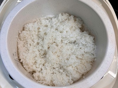 Nồi cơm  URC815 2