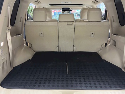 Bán Land Cruiser LC300 sản xuất 2021. xe đẹp xuất sắc. 6