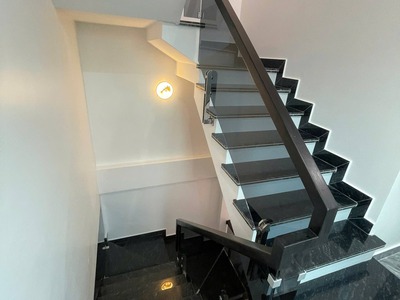 Nhà 3 tầng - Độc lập - Ngõ 3m ô tô đỗ cửa - Lệ Tảo gần FPT 0
