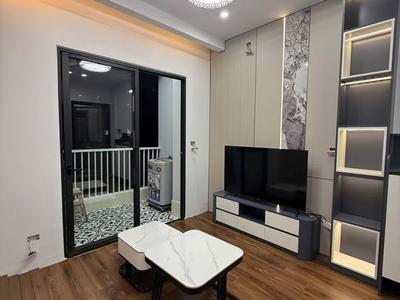 Bán chung cư kđt việt hưng long biên nhỏ tiền 4