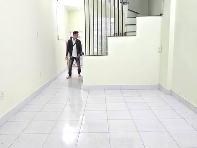 Hxh 7 chổ đỗ cổng - khu đình phong phú chỉ nhỉnh 3 tỷ 1