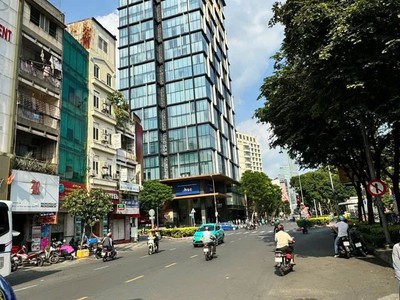 Bán Nhà Mặt Tiền Đường Lê Lai Quận 1.DT:5,6x16m.Giá 60 Tỷ 1