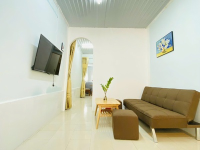 Cho thuê nguyên căn hẻm 92 xvnt bình thạnh- 33m2  chỉ 7tr5 3