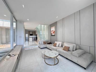 Bán biệt thự hiện đại 192 Thăng Long , khu vip Cẩm Lệ, gần nhiều tiện ích 5