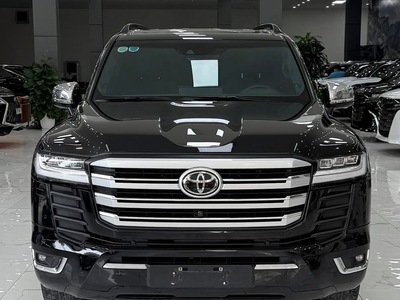 Bán Land Cruiser LC300 VXR Trung Đông sản xuất 2023. 0
