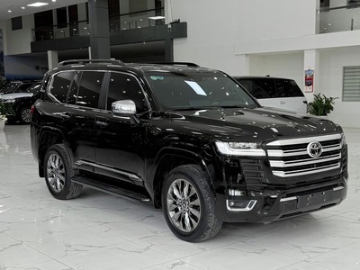 Bán Land Cruiser LC300 VXR Trung Đông sản xuất 2023. 3