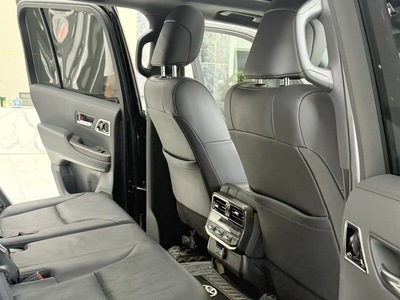 Bán Land Cruiser LC300 VXR Trung Đông sản xuất 2023. 8