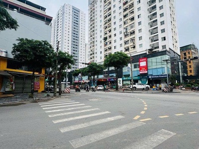 Bán nhà đẹp 3 tầng mặt phố Nguyễn Viết Xuân, 120m2, mặt tiền rộng 6.2m, vị trí VIP, kinh doanh 0