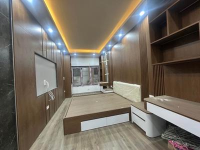 Nhà xây mới đẹp gần phố Tôn Thất Tùng ngõ thông thoáng 34m2 x 5T nội thất đẹp, hơn 9 tỷ 2