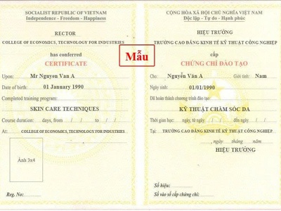 Tuyển sinh khóa kỹ thuật chăm sóc da 1