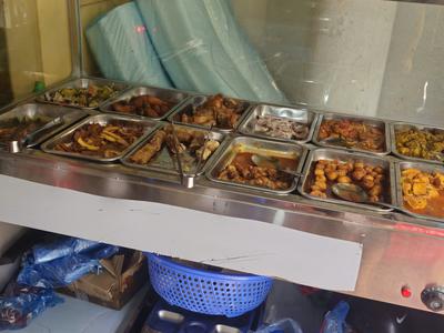 Sang nhượng quán cơm phố lê văn hiến 4