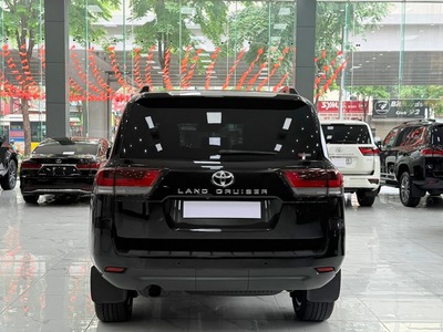 Bán Land Cruiser LC300 sản xuất 2021 3