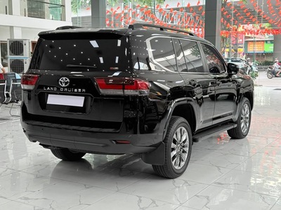 Bán Land Cruiser LC300 sản xuất 2021 5