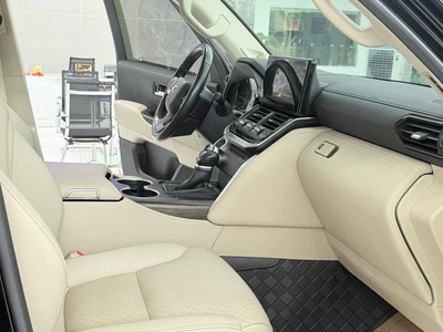 Bán Land Cruiser LC300 sản xuất 2021 9