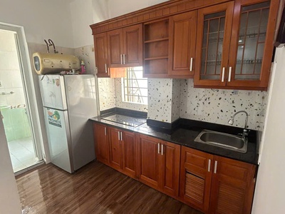 Cho thuê căn hộ 3 phòng ngủ khu Mễ Trì Hạ giá 13 tr/tháng 3