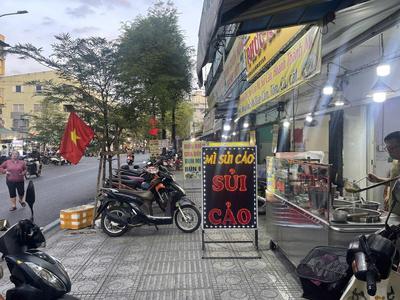Sang quán mì tươi sủi cảo, đẹp lắm, mt sư vạn hạnh , mt phố ẩm thực, tầng trệt cc ngô gia tự, 3