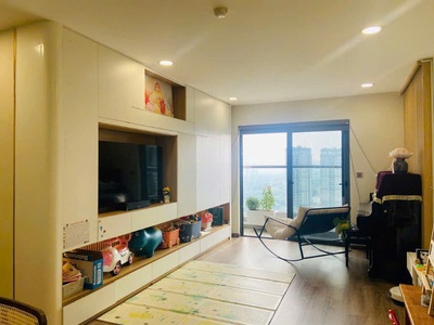 De Capella Quận 2 hiện có căn 3PN diện tích 95m nhà full nội thất đẹp, phù hợp khách mua ở ngay. 1