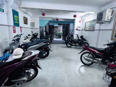 Chdv 4 lầu ngay hẻm 679 quang trung chợ htt 92m2 với 13pn ở kd dòng tiền chỉ 12.95 tỷ. 0