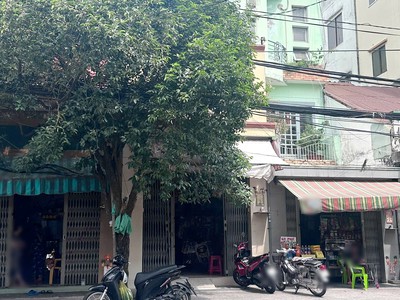 Mặt tiền trần nguyên hãn p13q8 p.bình đông 2