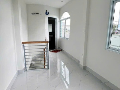 Cho thuê nhà kd mặt tiền 1 trệt 1 lầu, 48m2, mặt tiền rộng 10.6m- tại 21a1 nguyễn hữu cảnh, p.19, 4