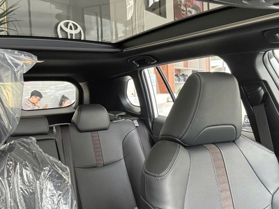 Chỉ 164 Triệu   Sở Hữu Ngay Toyota Corolla Cross 1.8v Thời Thượng 5