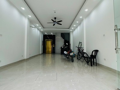Bán 70m - 8 Tầng - 5m.Mặt Tiền. Mặt Phố Hồ Tùng Mậu Cầu Giấy 0
