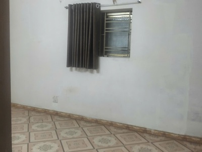 Chính chủ gửi bán nhà xây độc lập đường Đà Nẵng, ôto đỗ cửa, ngõ nông, rộng 2