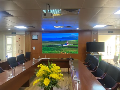 MÀN HÌNH LED PHÒNG HỌP Giải Pháp Trình Chiếu Tiên Tiến Thay Thế Máy Chiếu Truyền Thống 2