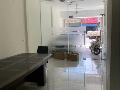 Nhà mt đường phạm văn bạch phường 15 tân bình. 1