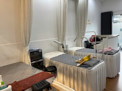 Sang rẻ spa gội   body   triệt decor đẹp chỉ 89 tr , mb chỉ trả : 5,5 tr, gần mt đường, dt : 4m x 3
