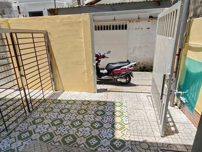 Cho thuê nhà nguyên căn hẻm oto - ĐƯỜNG 9 LINH TÂY, 50m2 giá 5tr 3